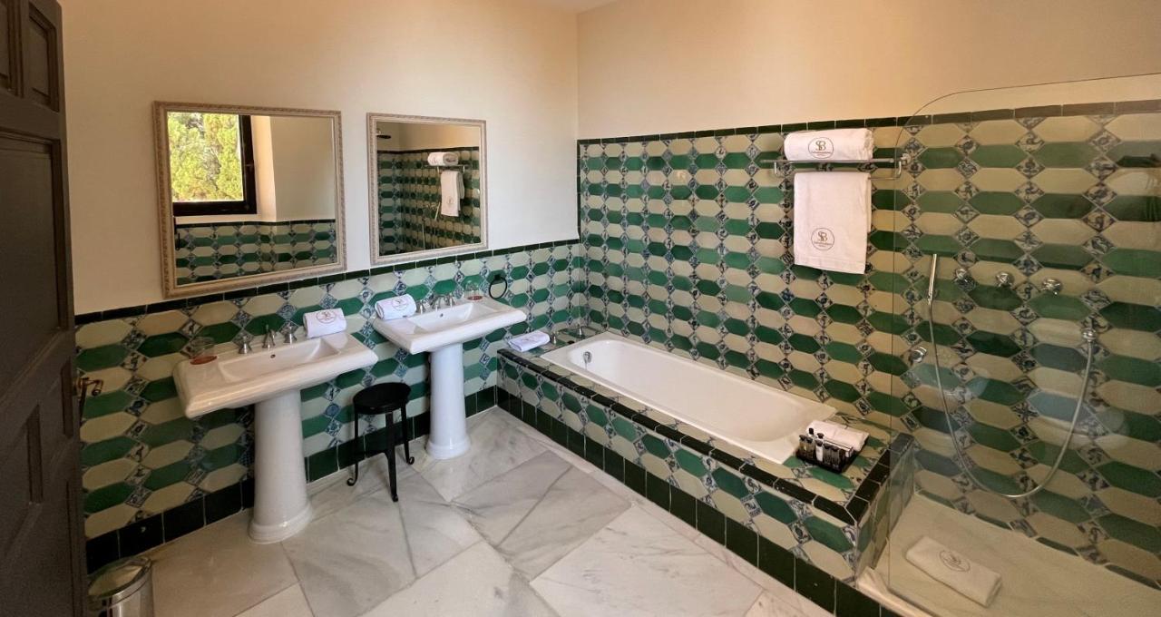 Soho Boutique Castillo De Santa Catalina - Adults Recommended Malaga Ngoại thất bức ảnh Bathroom