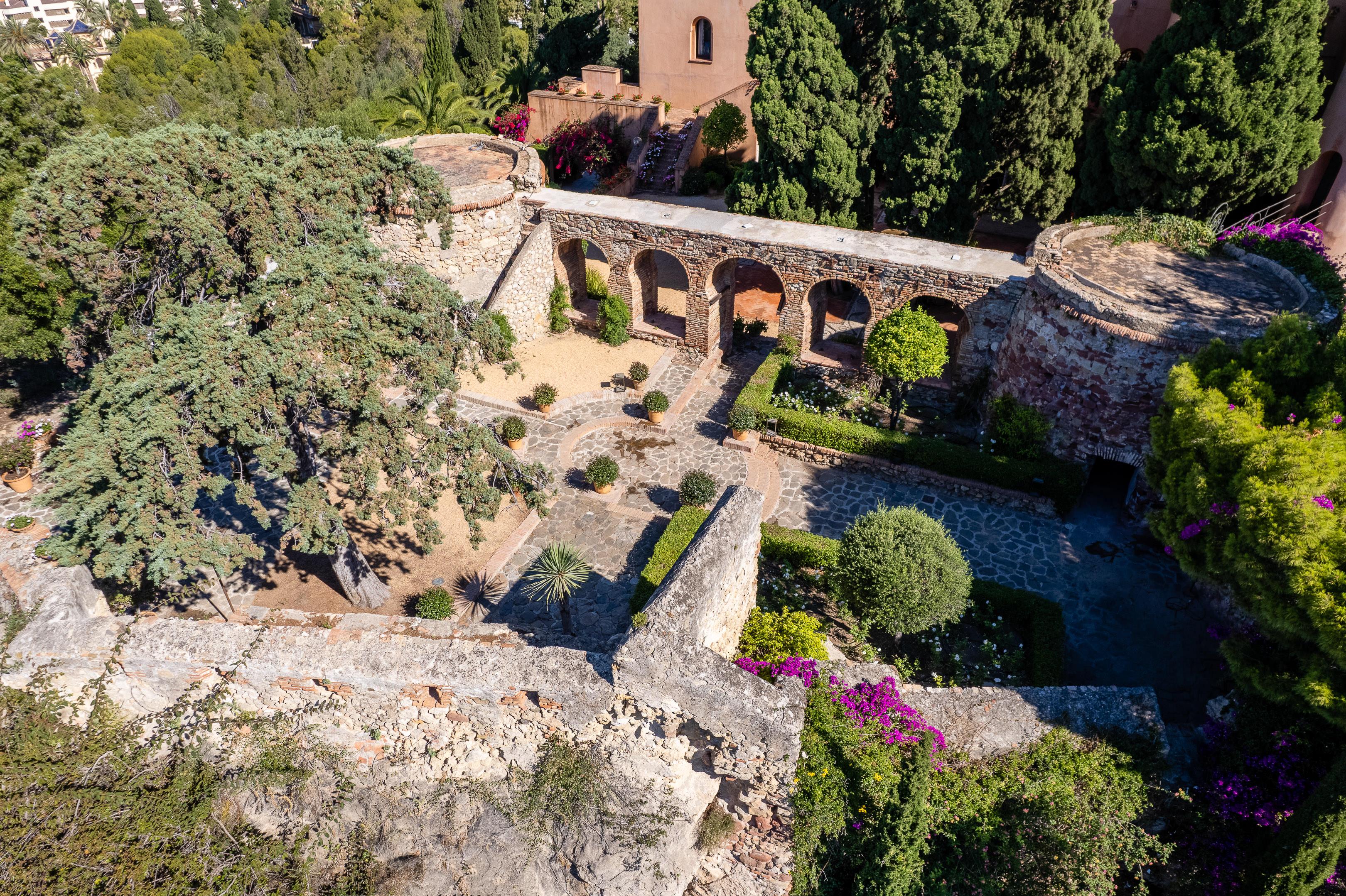 Soho Boutique Castillo De Santa Catalina - Adults Recommended Malaga Ngoại thất bức ảnh The Roman bridge